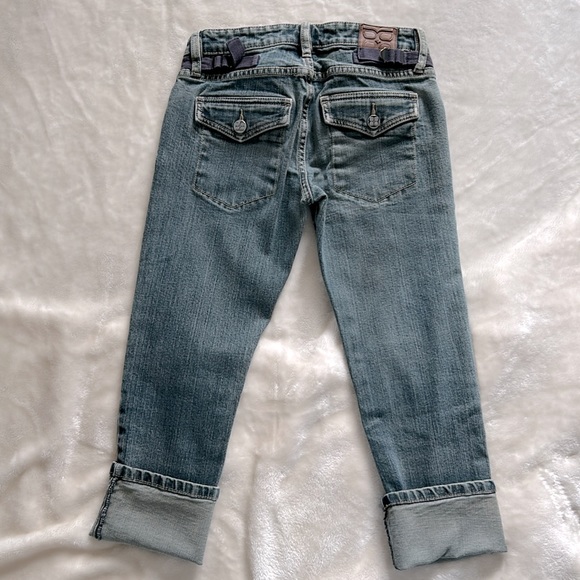 BCBG Max Azria Capri Jeans Size 26 - Picture 2 of 8